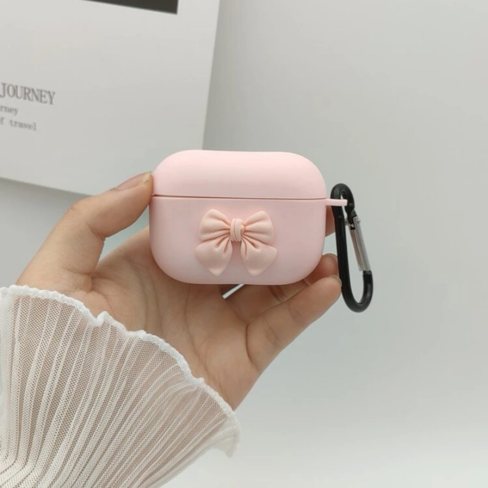 Pink AirPods Pro case with bow